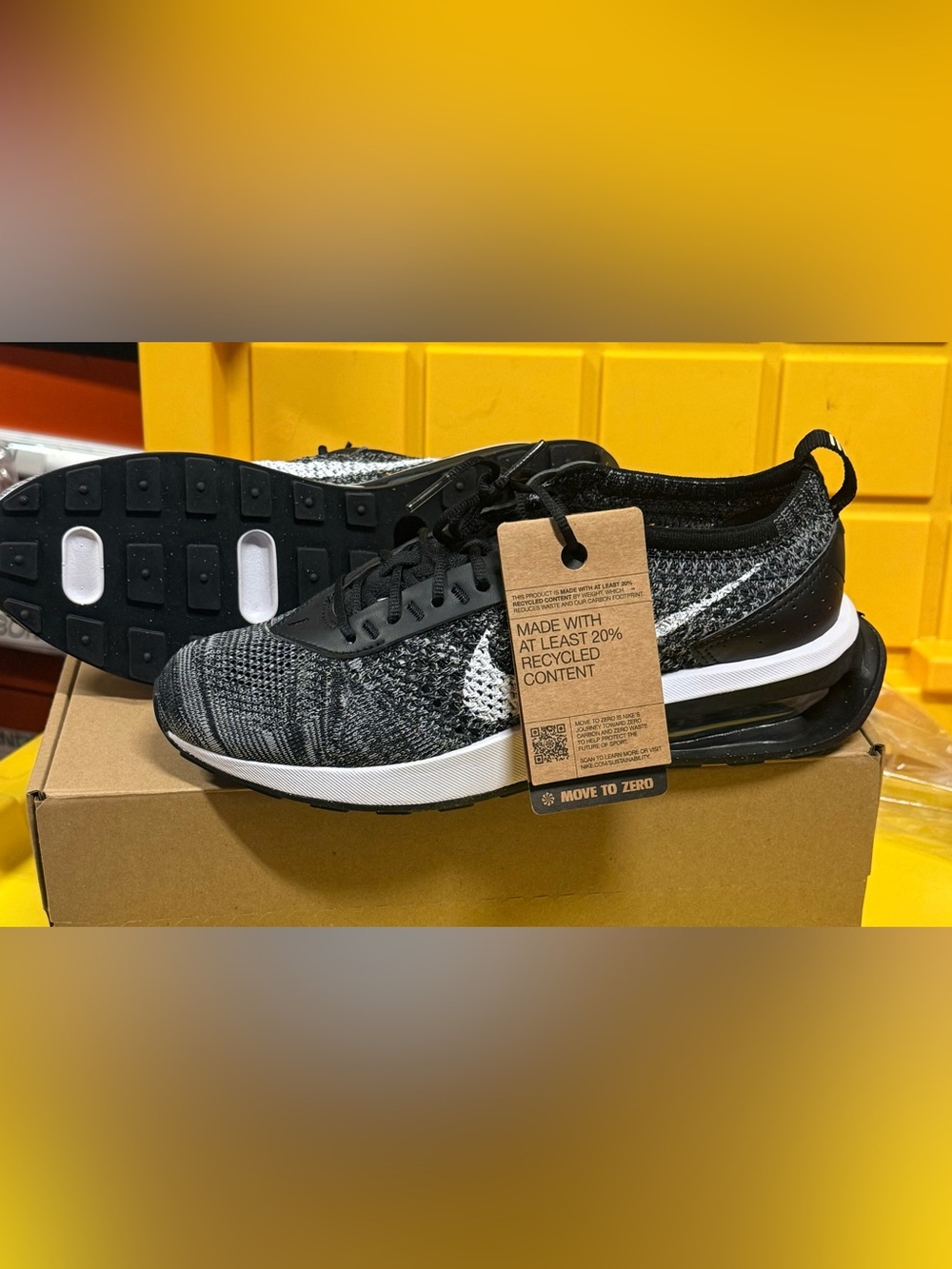 Nike Aiemax Men’s Black/Gray Flyknit Air-Cushion Running Shoes